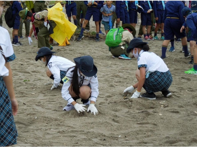 宝探し砂の中の宝を探せ！