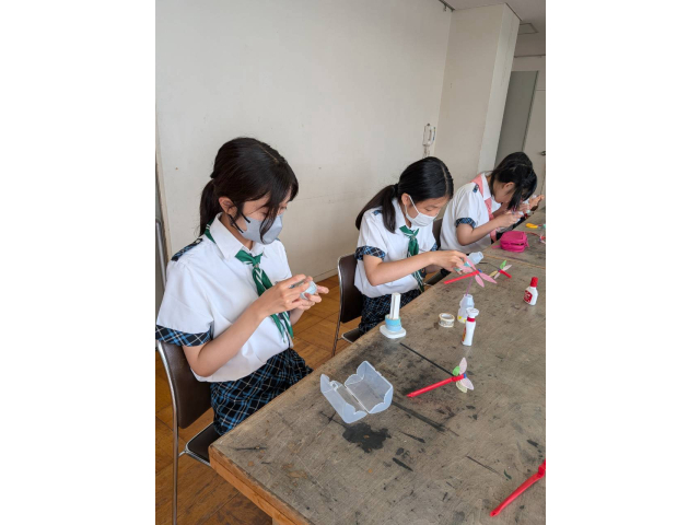クラフト作りに苦戦中