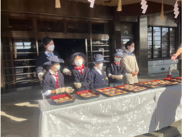 福餅奉仕（元日）