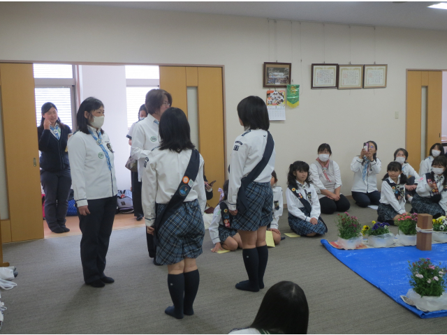 １人１人に今までの活動での様子や成長した点などのコメントをいただき、新部門リーダーの元へ旅立ちます。