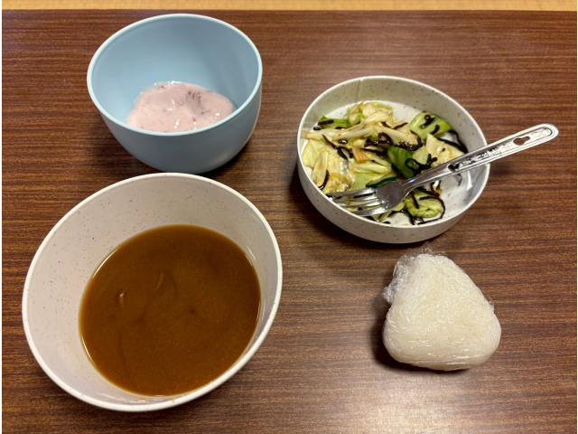 みんなで作った昼食の完成！