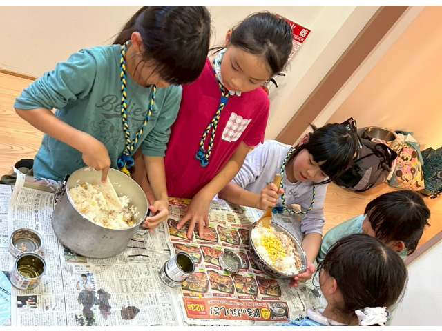 今回はツナとコーンのまぜご飯にしました