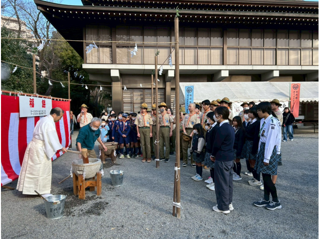 ボーイスカウト稲沢６団と一緒にご奉仕します。