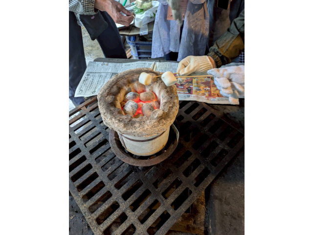 食後のデザート！まずはマシュマロを焼いていきます