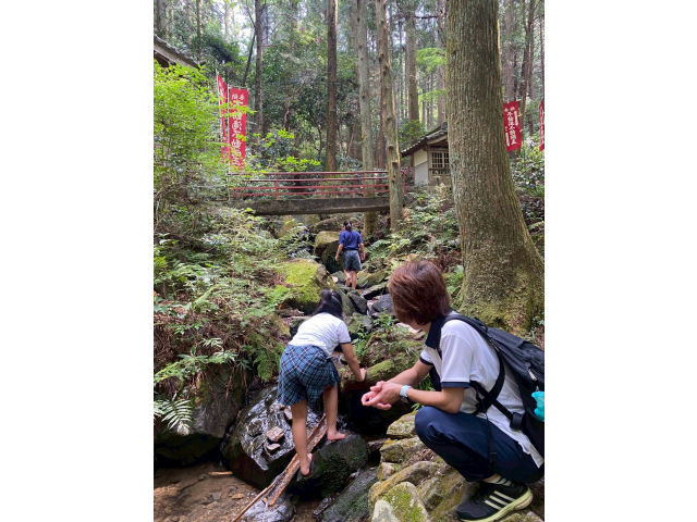 帰りは不動ヶ滝で昼食。