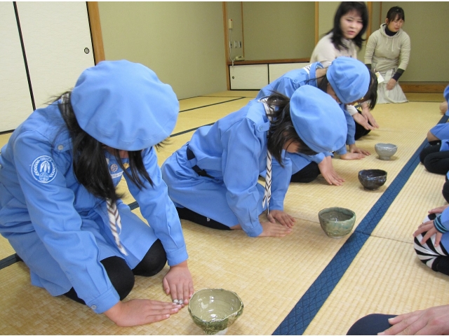 「どうぞ　おあがりください」の気持ちを込めて