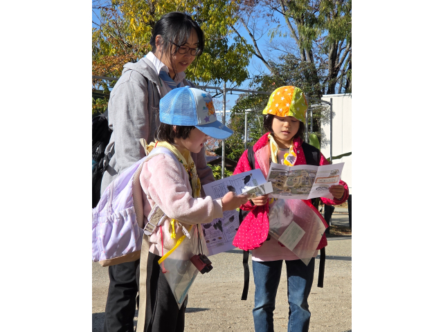 よくみて・よくきくとわかるクイズに真剣に取り組みます